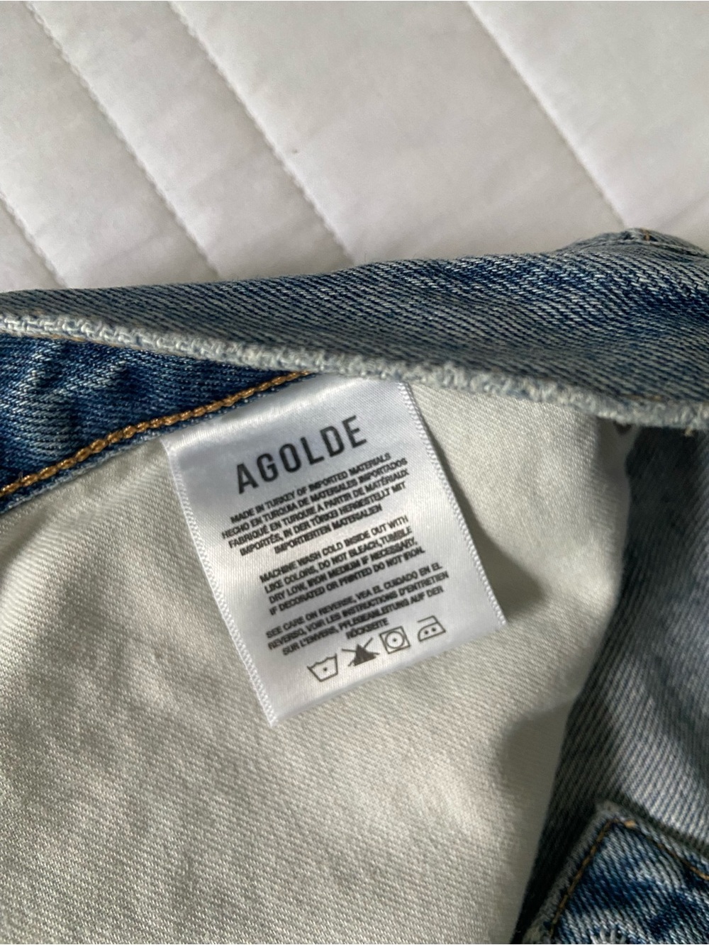 Agolde NWOT Magda Denim Shorts - Picture 8 of 11